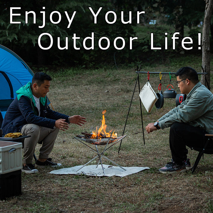 スパッタシート Lサイズ 1.0m×0.8m 焚火シート 焚き火シート 防火シート グラスファイバー製 耐熱温度 約800度 ハトメ付き 焚火台 焚き火 たきび たき火 シート アウトドア キャンプ キャンプファイヤー 耐熱シート 耐火シート マット