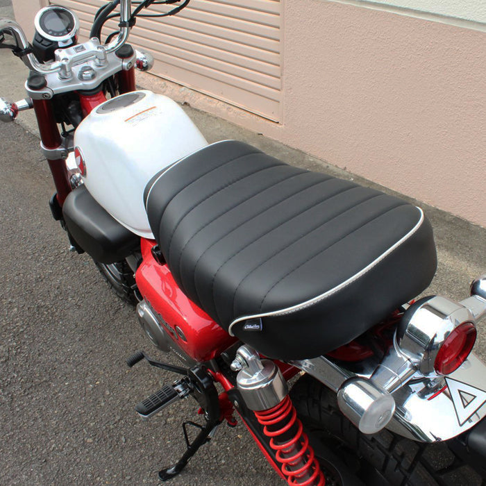ホンダ モンキー125 ローダウン シート タックロール JB02 JB03 JB05 Monkey125 カスタムシート ローシート ローダウンシート アクセサリー カスタム パーツ カスタムパーツ 外装 グッズ  ドレスアップ