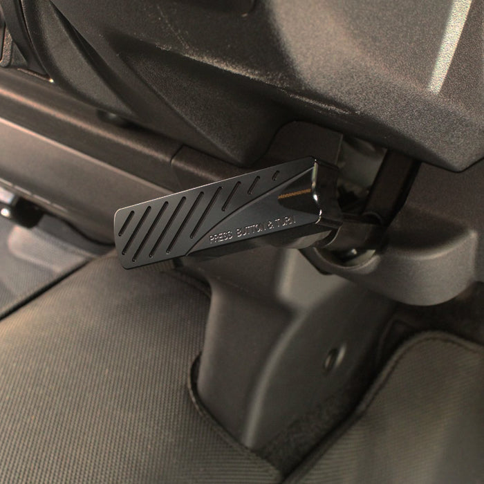 トヨタ ハイエース レジアスエース 200系 サイドブレーキ カバー アルミ製 1型 2型 3型 4型 5型 6型 7型 8型 9型 ハンドブレーキ グリップ レバー ワイド 標準 アクセサリー カスタム パーツ カスタムパーツ 内装 ドレスアップ