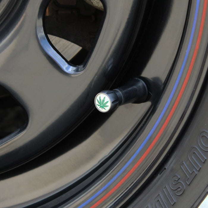 大麻柄 エア バルブ キャップ アルミ製 4個セット マリファナ柄 タイヤ 空気入れ 車 バイク 原付 エアバルブ エアーバルブ 交換 ヘンプ柄 ガンジャ エアバルブキャップ エアーバルブキャップ アクセサリー カスタム パーツ