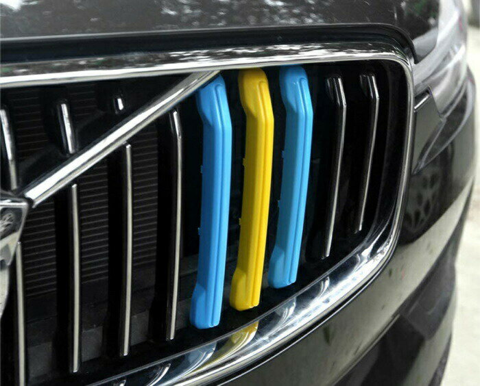 VOLVO ボルボ XC60 UB 前期モデル 後期モデル グリルカバー スウェーデンカラー グリル カバー ストライプ フロントグリル トリム ガーニッシュ カスタム アクセサリー パーツ 【カー用品のお店BeeTech】カスタマイズ 車用品 ドレスアップ 外装パーツ